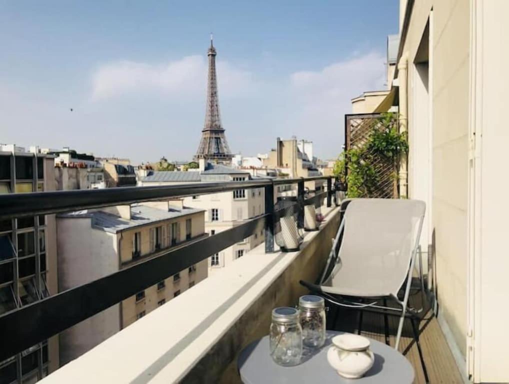 Terrace - Eiffel Tour Vue *